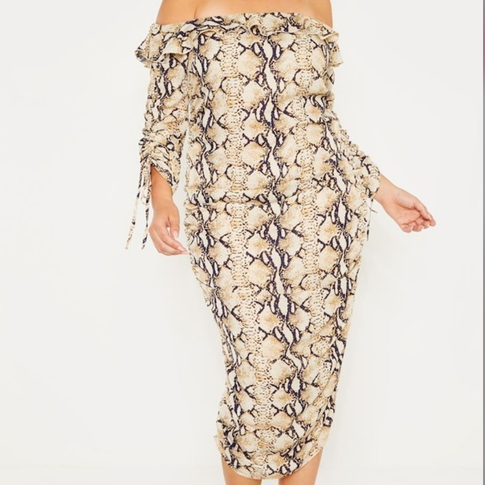 Plus Taupe Snake Print Ruched Side Bardot